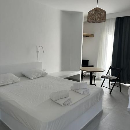 Eleni'S Studios Καραβοστάσι Εξωτερικό φωτογραφία